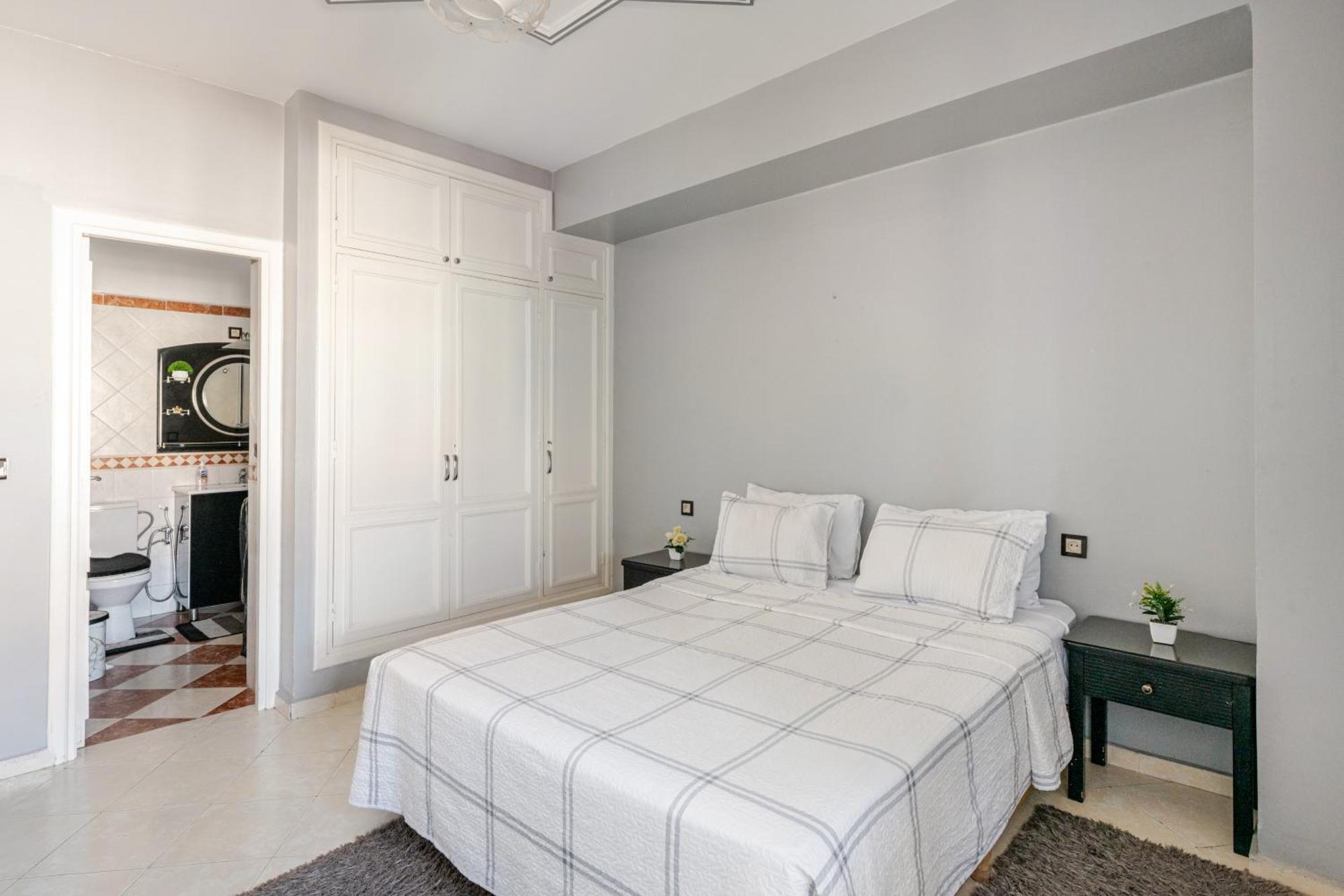 Oceanview Apartment With Stunning City View Tangier Exterior photo